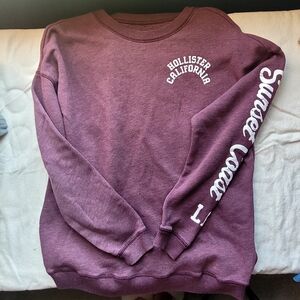 Hollister Womens Crewneck in Deep Purple